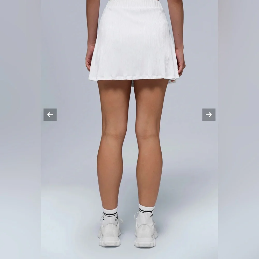 NWOT Alo Yoga Micro Plisse Tennis Skirt
